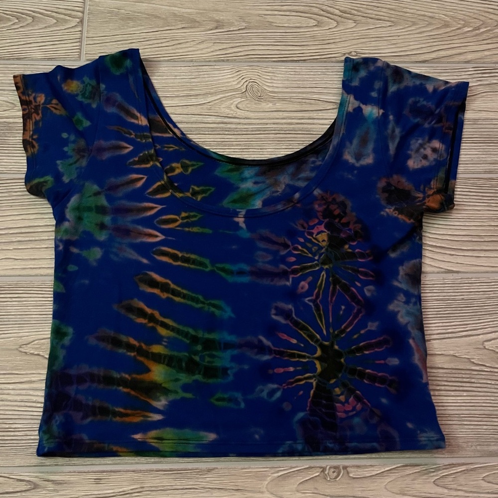 Blue Tie-Dye Women's Cropped Top - Picture 3 of 4